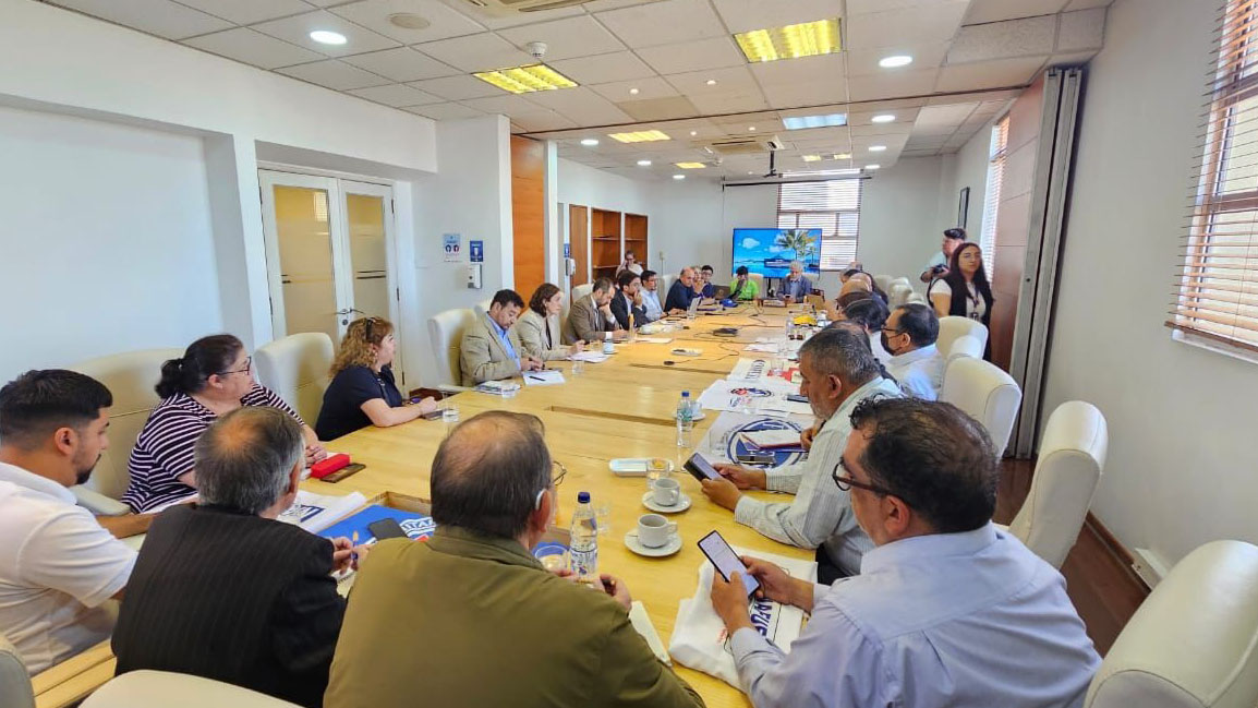 OPECh propone reajuste real de 5% a los sueldos de las funcionarias y funcionarios del Estado